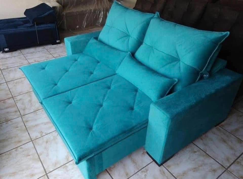 Sofá Linha Popular Carlos Projetista em ambiente residencial